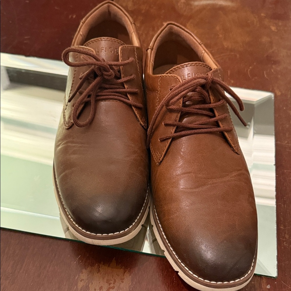 Tommy Hilfiger Brown Leather Oxfords